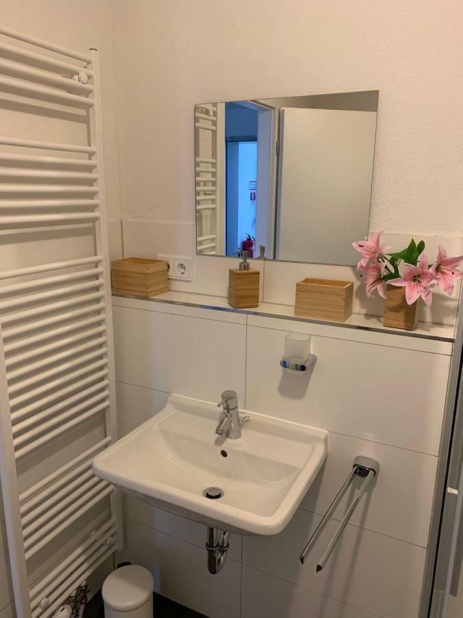 Ferienwohnung Rosengarten In Тетнанг Экстерьер фото
